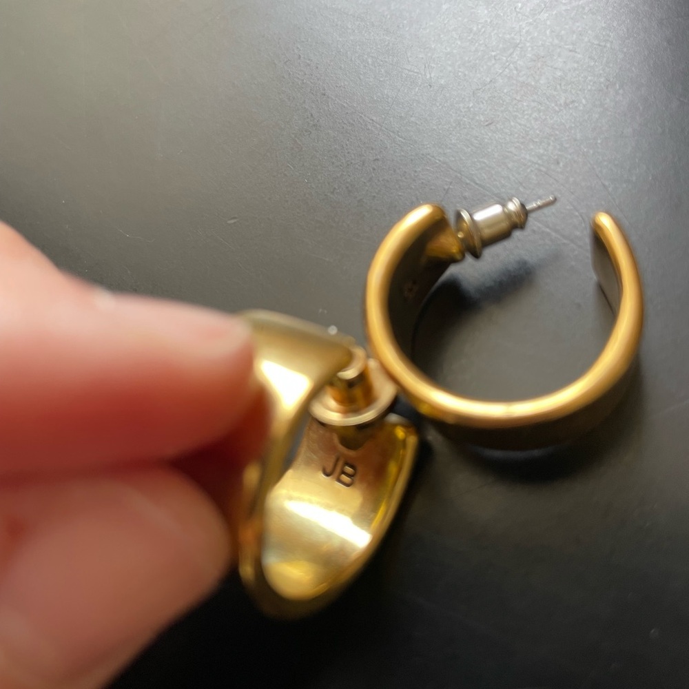 Jenny Bird Ora Hoop Earrings - Gold - Picture 6 of 8